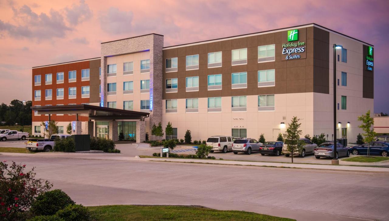 Holiday Inn Express & Suites Ruston By Ihg Exterior photo