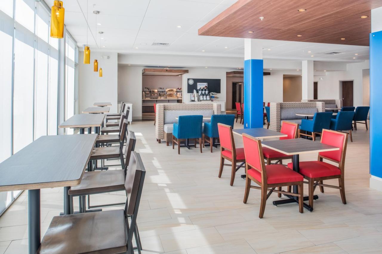 Holiday Inn Express & Suites Ruston By Ihg Exterior photo
